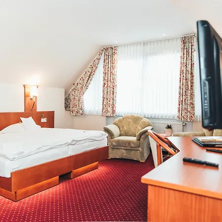Ringhotel Teutoburger Wald فندق