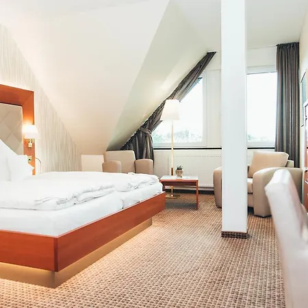 فندق Ringhotel Teutoburger Wald 4*